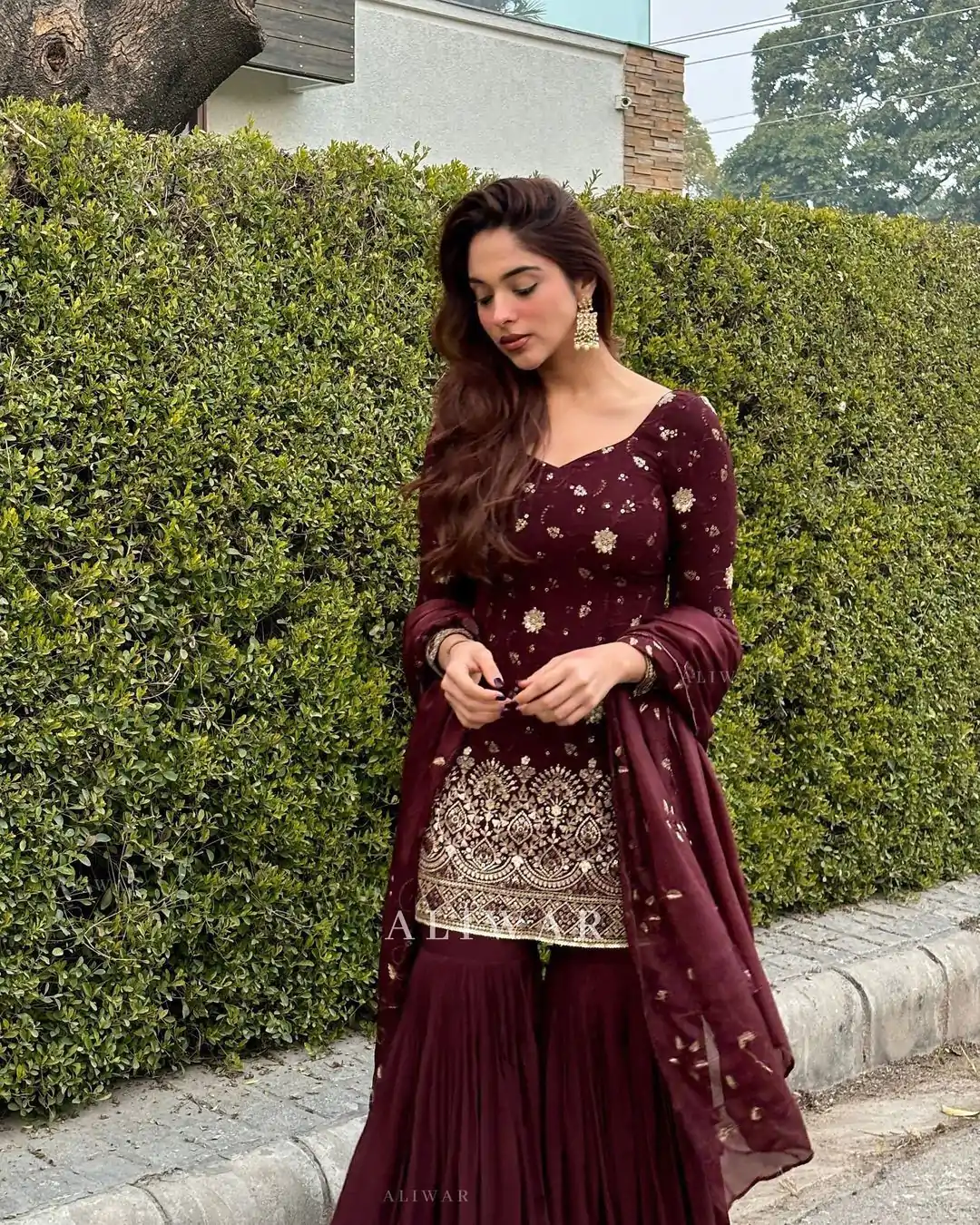 SSR 470 Maroon Color Georgette Embroidery Sequence Salwar Suit Wedding, Party, Festive, Events Expected Delivery 4-6 Working Days @ 1949/- Only | Casual Suits, Creative suits, Designer Suits, Party Wear Suits, Salwar suit, Straight Suits