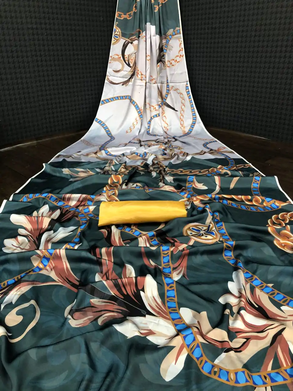 Veechis ANOKHI Dark Green Color Heavy Devsena Soft Silk Beautiful Digital Printed Saree Casual, Festive, Events. Expected Delivery 4-6 Working Days @1499 | Bollywood Sarees, Creative Sarees, Designer Sarees, Embroidered Sarees, Modern Digital sarees, Party Wear Sarees, Sarees