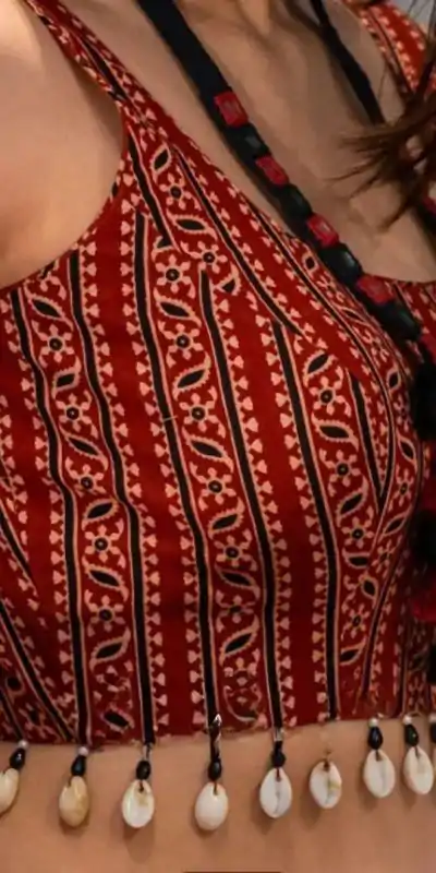 LG 584 Maroon Color Rayon Printed Silk Work Lehenga Choli Festive Party Wedding, Events etc. Delivery 4-6 Working Days @1849/- | Creative Lehenga, Designer Lehenga, Embroidered Lehenga, Lehenga, Party Wear Lehenga