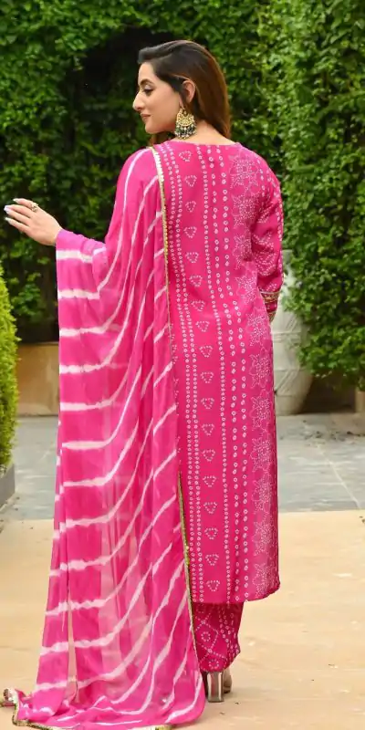 SRK 5061 Pink Color Georgette Digital Printed Embroidery Salwar Suit Casual, Wedding, Party, Festive, Events . Expected Delivery 4-6 Working Days @1899/- | Casual Suits, Creative suits, Designer Suits, Palazzo Suits, Party Wear Suits, Patiala Suits, Salwar suit, Straight Suits