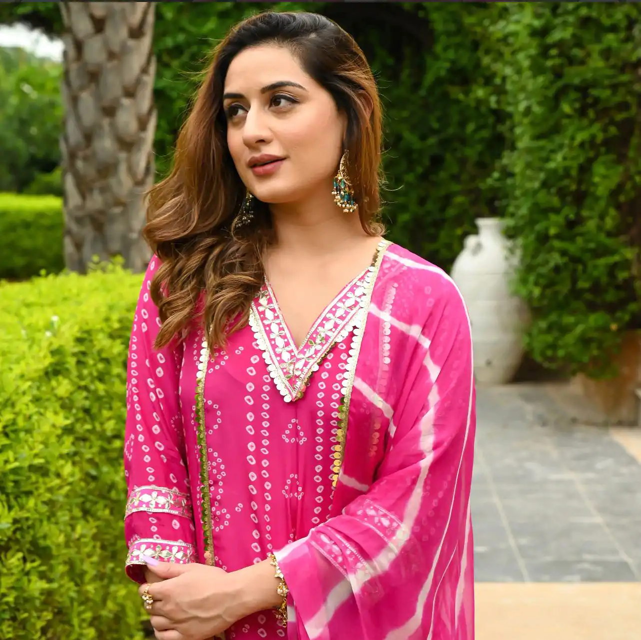 SRK 5061 Pink Color Georgette Digital Printed Embroidery Salwar Suit Casual, Wedding, Party, Festive, Events . Expected Delivery  4-6 Working Days @1899/- | Casual Suits, Creative suits, Designer Suits, Palazzo Suits, Party Wear Suits, Patiala Suits, Salwar suit, Straight Suits
