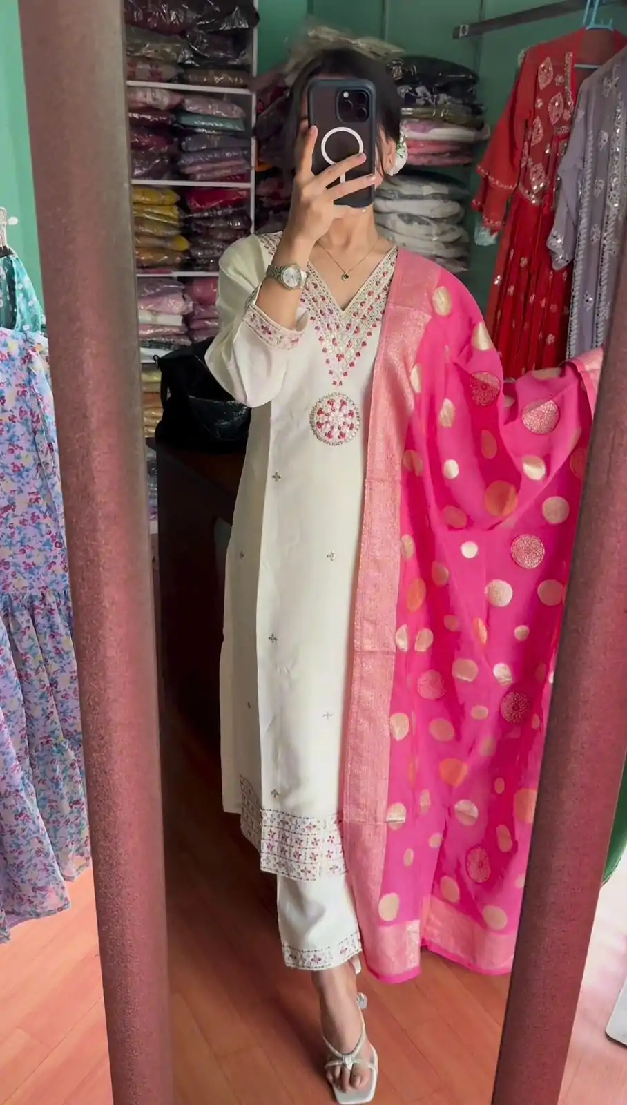 SRK 5173 White Color Chinnon Silk Embroidery Sequence Salwar Suit Wedding, Party, Festive, Events Expected Delivery 4-6 Working Days @ 1899/- | Jump Suits, Casual Suits, Creative suits, Designer Suits, Palazzo Suits, Party Wear Suits, Patiala Suits, Salwar suit, Straight Suits