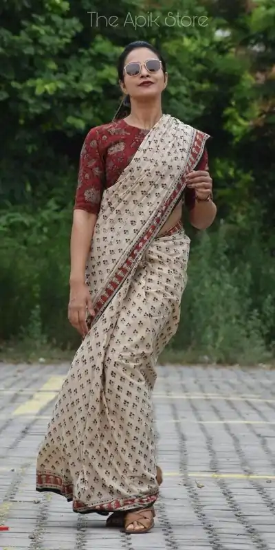 NT 568 White Color Plain Linen Digital Printed All Over Saree Events Casual Wedding Festive . Expected Delivery 4-6 Working Days @1449/- | Bollywood Sarees, Creative Sarees, Designer Sarees, Embroidered Sarees, Ethnic Saree, Modern Digital sarees, Party Wear Sarees, Sarees