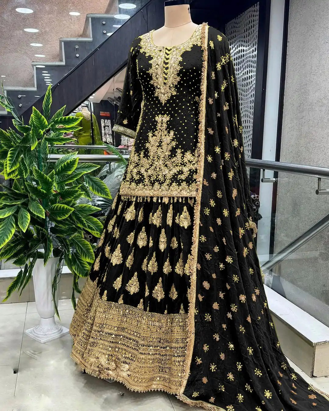 NSR 806 C Green Color Pure Chinnon Silk Embroidery Lehenga Choli Casual, Party Festive, Events Etc. Expected Delivery 4-6 Working Days @2199/- | Bollywood Lehenga, Creative Lehenga, Designer Lehenga, Embroidered Lehenga, Lehenga, Party Wear Lehenga, Straight Suits