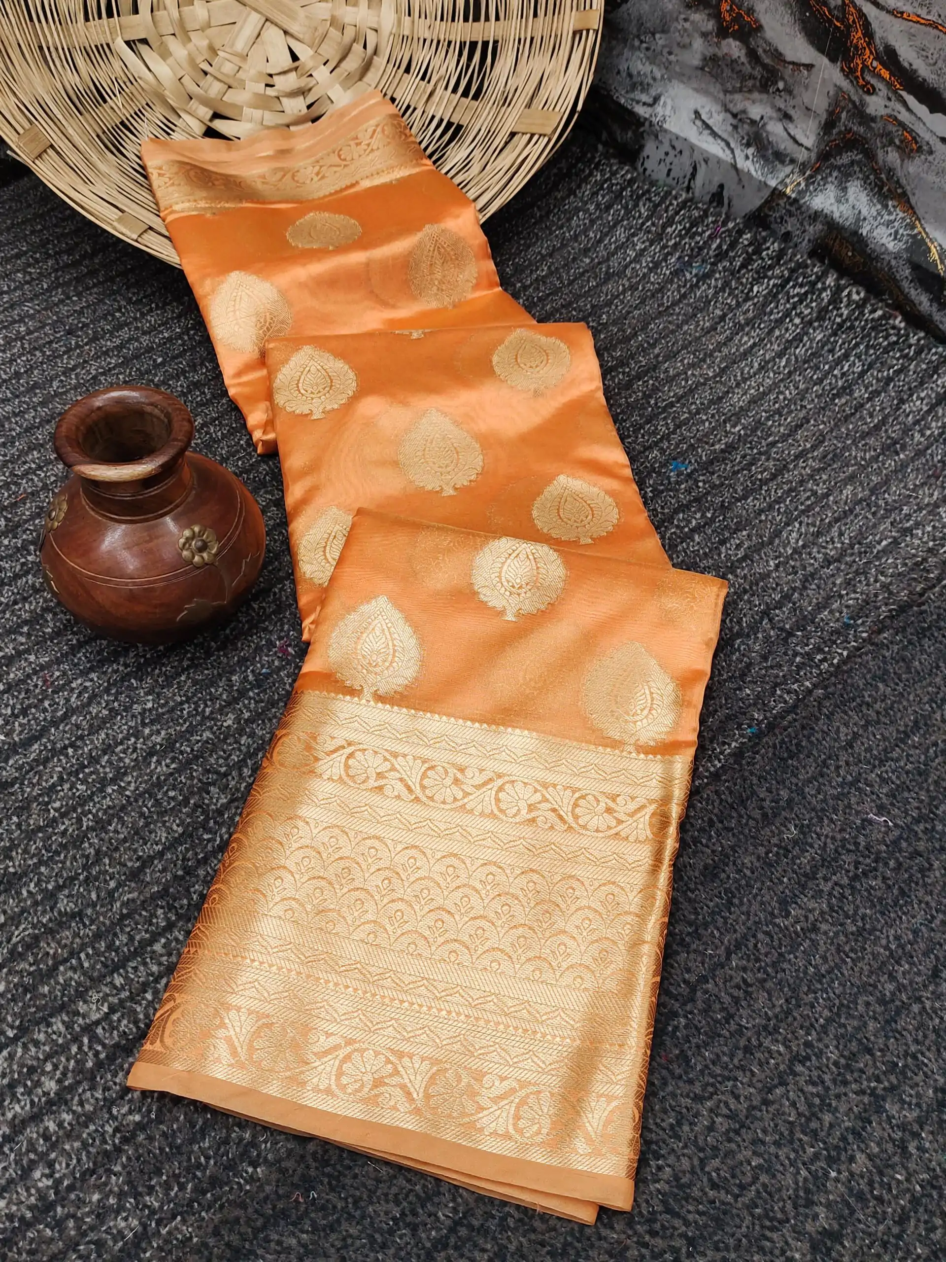 MB 3246 Orange Color Organza Silk Beautiful Gold Zari Saree Casual, Wedding, Party, Festival, Events, Etc. Expected Delivery 4-6 Working Days @1599/- | Bollywood Sarees, Creative Sarees, Designer Sarees, Embroidered Sarees, Ethnic Saree, Modern Digital sarees, Party Wear Sarees, Sarees
