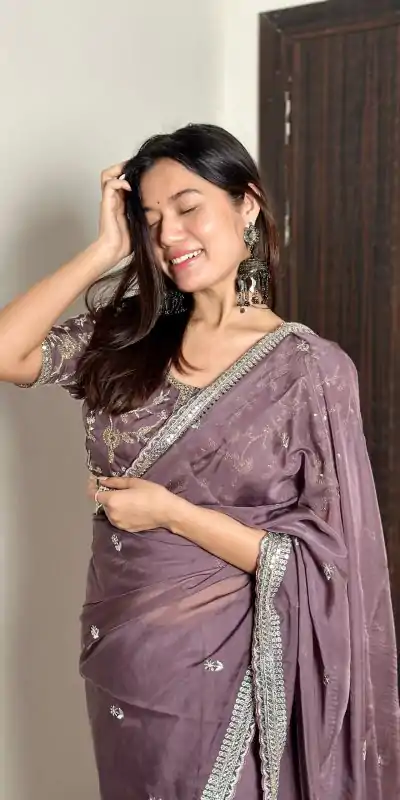 AC MAGIC CIRCLE Purple Color Pure Soft Organza Embroidery Zari Saree Casual, Wedding, Festive, Events Expected Delivery 4-6 Working Days @2099/- | Bollywood Sarees, Creative Sarees, Designer Sarees, Embroidered Sarees, Ethnic Saree, Modern Digital sarees, Party Wear Sarees, Sarees