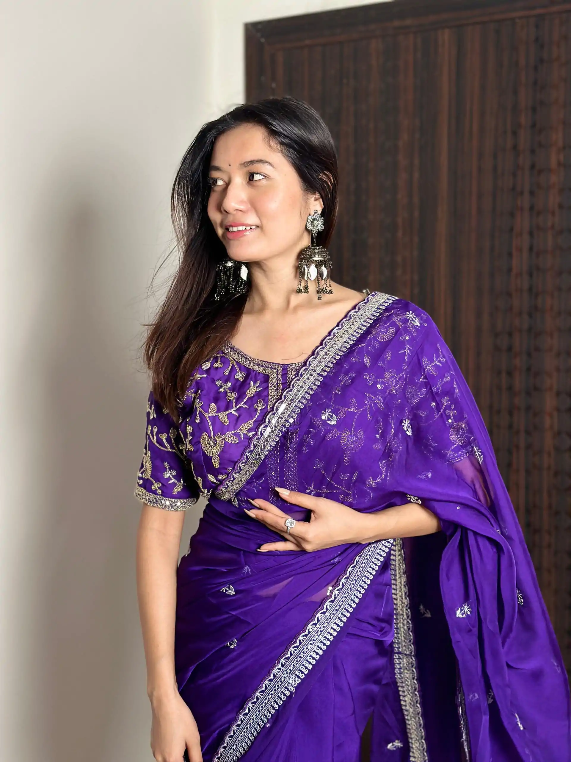 AC MAGIC CIRCLE Violet Color Pure Soft Organza Embroidery Zari Saree Casual, Wedding, Festive, Events Expected Delivery 4-6 Working Days @2099/- | Bollywood Sarees, Creative Sarees, Designer Sarees, Embroidered Sarees, Ethnic Saree, Modern Digital sarees, Party Wear Sarees, Sarees