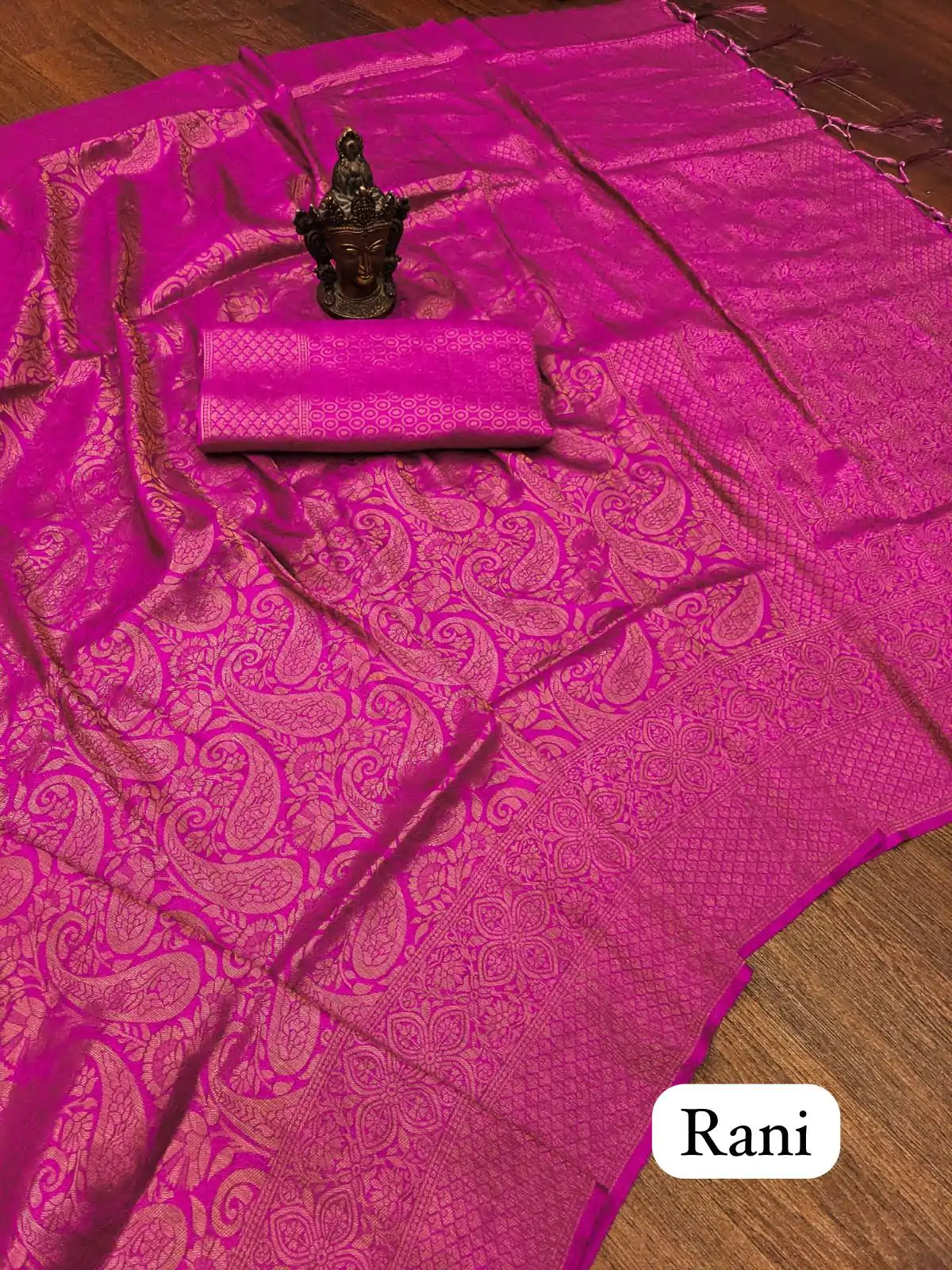 GK Kubera Rani Color Soft Silk Beautiful Rich Pallu All Over Saree Events Casual Wedding Festive . Expected Delivery  4-6 Working Days @1699/- | Bollywood Sarees, Creative Sarees, Designer Sarees, Embroidered Sarees, Ethnic Saree, Modern Digital sarees, Party Wear Sarees, Sarees