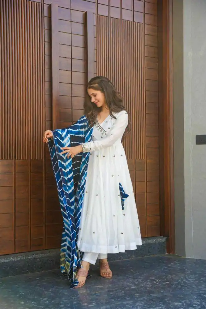 VLM 195 White Color Georgette Embroidery Sequence Gown Casual, Wedding, Party, Festive, Events Etc. Expected Delivery 4-6 Working Days @1999/- | Bollywood Gowns, Creative Gowns, Designer Gowns, Gowns, Party Wear Gowns