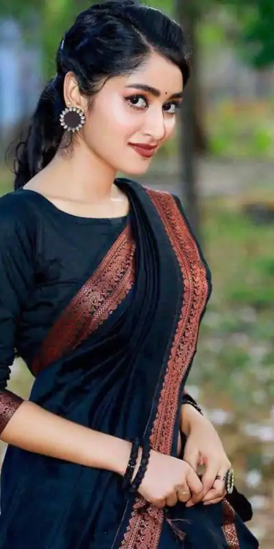 DDF COPPER Black Color Banarasi Soft Silk Ordinary Design Saree Casual, Party Wear, Events, Festivals Wear Etc. Expected Delivery 4-6 Working Days 1399/- | Bollywood Sarees, Creative Sarees, Designer Sarees, Embroidered Sarees, Ethnic Saree, Party Wear Sarees, Sarees