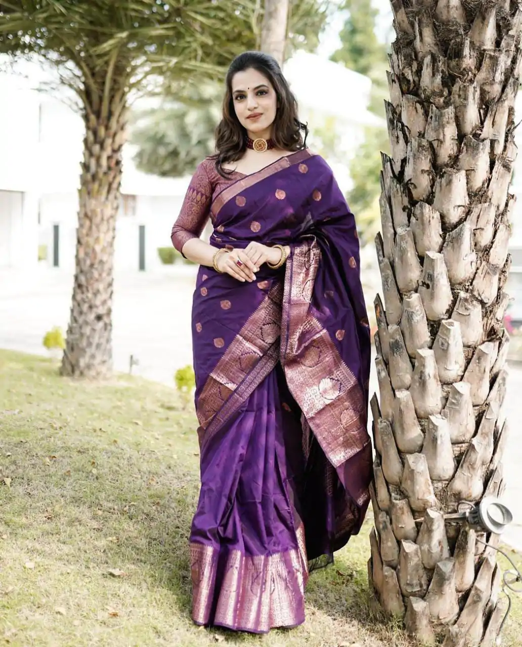 ES 8163 Royal Blue Color Soft Lichi Silk Butti Work Saree Casual, Wedding, Party, Festive, Events Etc. Expected Delivery 4-6 Working Days @1399/- | Bollywood Sarees, Creative Sarees, Designer Sarees, Embroidered Sarees, Ethnic Saree, Modern Digital sarees, Party Wear Sarees, Sarees