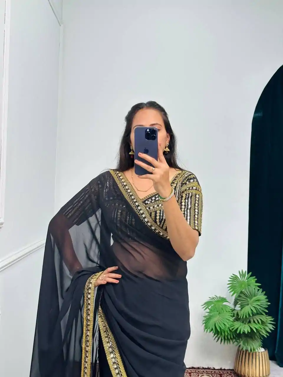 ST 468 Black Color Georgette Embroidery Lace Border Work Saree Casual, Wedding, Party, Festive, Events Etc. Expected Delivery 4-6 Working Days @1699/- | Bollywood Sarees, Creative Sarees, Designer Sarees, Embroidered Sarees, Ethnic Saree, Party Wear Sarees, Sarees