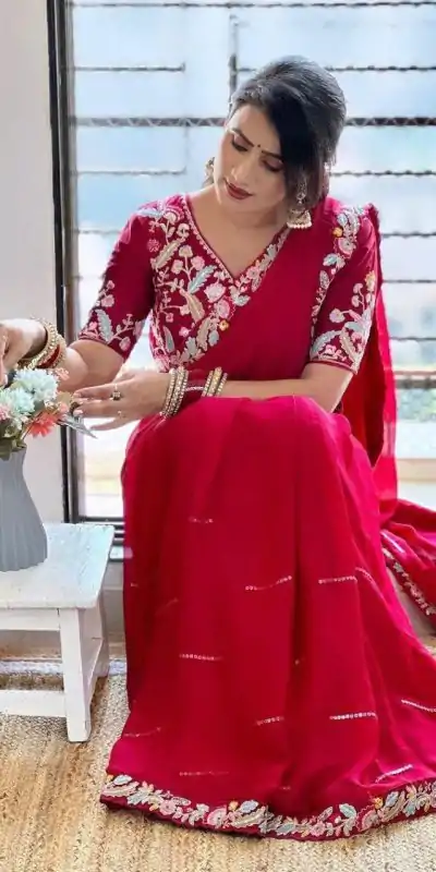 BT 3107 Red Color Rangoli Silk Beautiful Embroidery Saree Casual, Party Wear, Traditional Wear, Wedding Wear, Events Etc.@2099/- | Bollywood Sarees, Creative Sarees, Designer Sarees, Ethnic Saree, Party Wear Sarees, Sarees