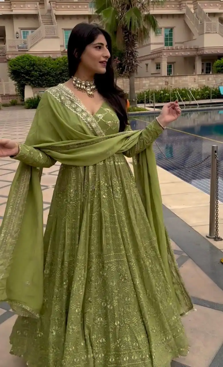 VLM 207 Green Color Georgette Embroidery Sequence Salwar Suit Wedding, Party, Festive, Events Expected Delivery 4-6 Working Days @ 2449/- Only | Casual Suits, Creative suits, Designer Suits, Party Wear Suits, Salwar suit, Straight Suits