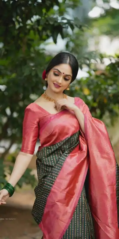 DDF Green Color Soft Lichi Silk Ordinary Design Rich Pallu Saree Casual, Party Wear, Events, Festivals Etc. Expected Delivery 4-6 Working Days 1349/ | Bollywood Sarees, Creative Sarees, Designer Sarees, Embroidered Sarees, Ethnic Saree, Modern Digital sarees, Party Wear Sarees, Sarees