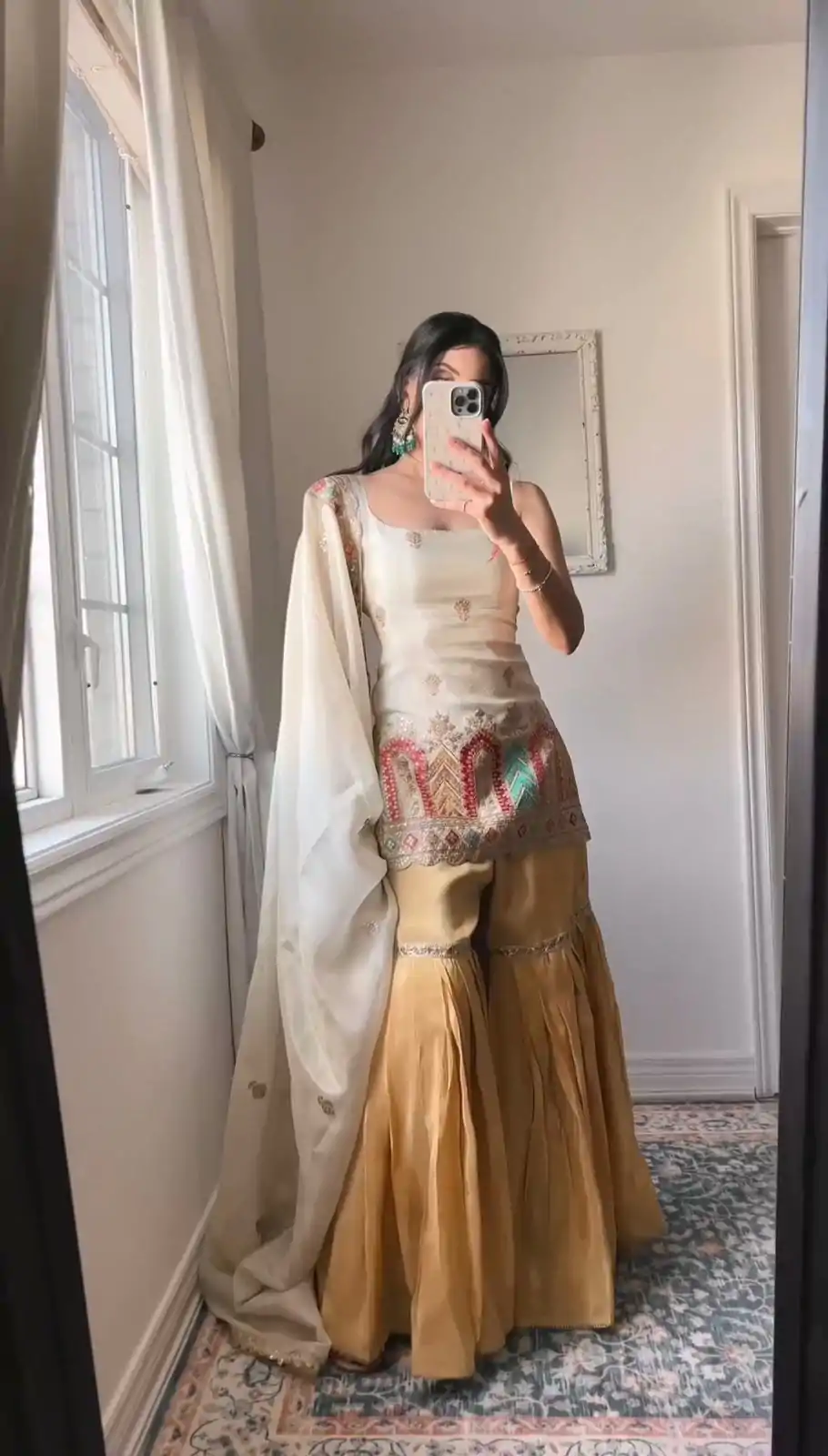 SRK 5150 White Color Pure Chinnon Silk Embroidery Sequence Salwar Suit Wedding, Party, Festive, Events Expected Delivery 4-6 Working Days @ 1999/- | Jump Suits, Casual Suits, Creative suits, Designer Suits, Palazzo Suits, Party Wear Suits, Patiala Suits, Salwar suit, Straight Suits