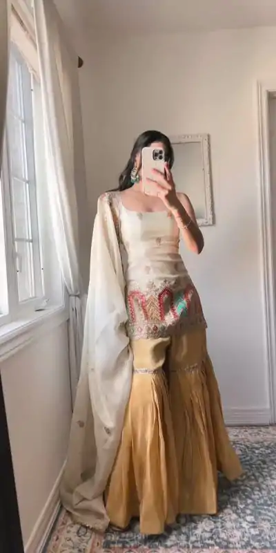 SRK 5150 White Color Pure Chinnon Silk Embroidery Sequence Salwar Suit Wedding, Party, Festive, Events Expected Delivery 4-6 Working Days @ 1999/- | Jump Suits, Casual Suits, Creative suits, Designer Suits, Palazzo Suits, Party Wear Suits, Patiala Suits, Salwar suit, Straight Suits