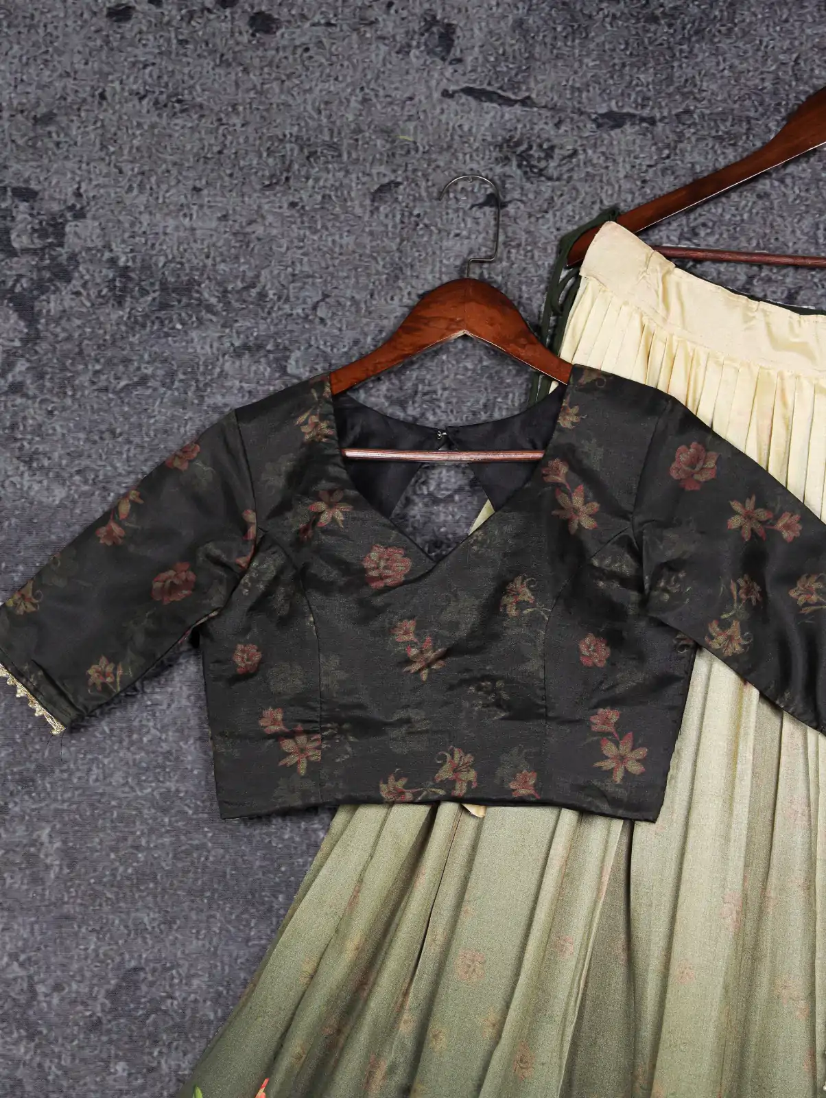 LNB 1018 Green Color Tussar Silk Floral Printed Lehenga Choli  Wedding, Party, Festive, Events Etc. Expected Delivery 4-6 Working Days @1949 | Creative Lehenga, Designer Lehenga, Embroidered Lehenga, Lehenga, Party Wear Lehenga