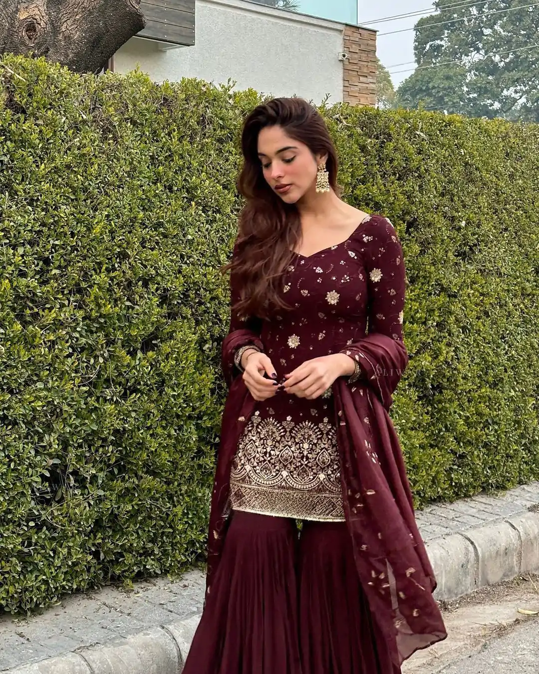 RTC 5719 Maroon Color Foix Georgette Thread Sequence Work Salwar Suit Wedding, Party, Festive, Events Etc. Expected Delivery 4-6 Working Days @1949/- | Jump Suits, Casual Suits, Creative suits, Designer Suits, Palazzo Suits, Party Wear Suits, Patiala Suits, Salwar suit, Straight Suits