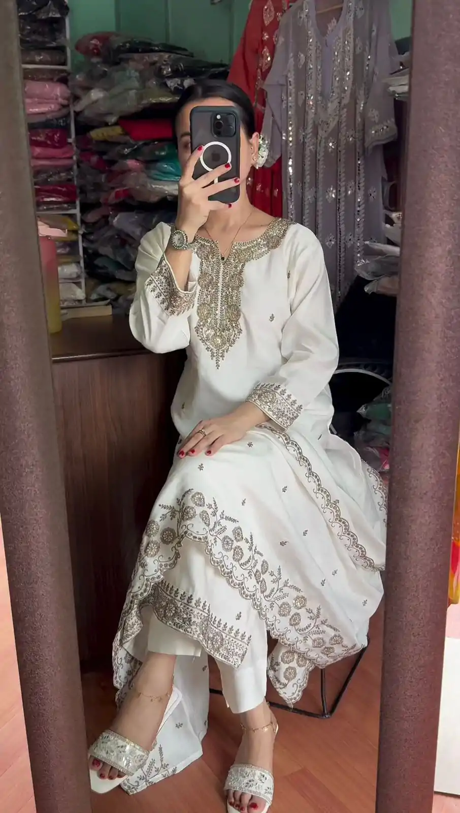 SRK 5178 White Color Chinnon Silk Sequence Salwar Suit Wedding, Party, Festive, Events Expected Delivery 4-6 Working Days @ 1899/- | Jump Suits, Casual Suits, Creative suits, Designer Suits, Palazzo Suits, Party Wear Suits, Patiala Suits, Salwar suit, Straight Suits