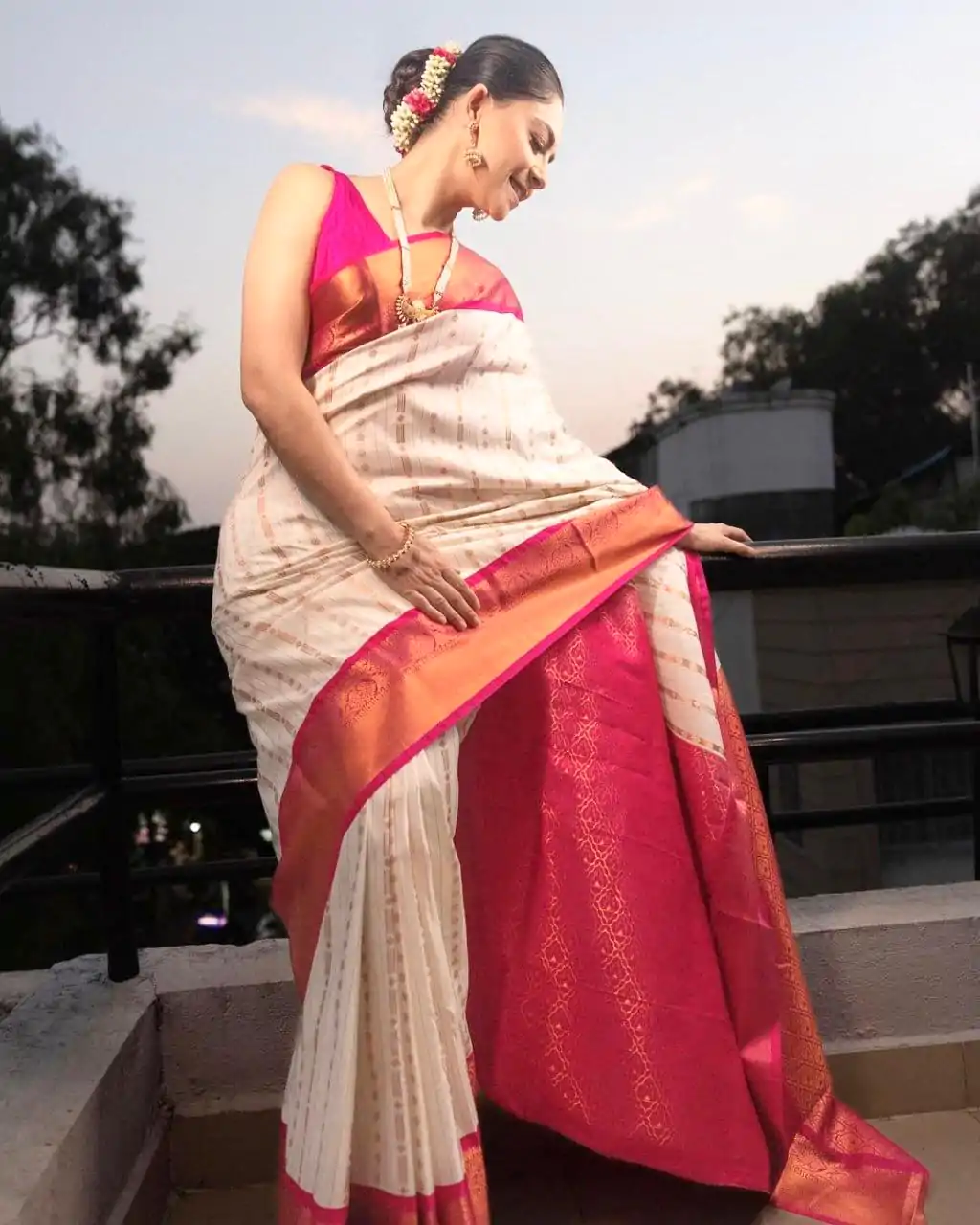 DDF SHRUTI 2 Golden Color Soft Lichi Silk Ordinary Design Rich Pallu Saree Casual, Party Wear, Events, Festivals Expected Delivery 4-6 Working @1499 | Bollywood Sarees, Creative Sarees, Designer Sarees, Embroidered Sarees, Ethnic Saree, Party Wear Sarees, Sarees
