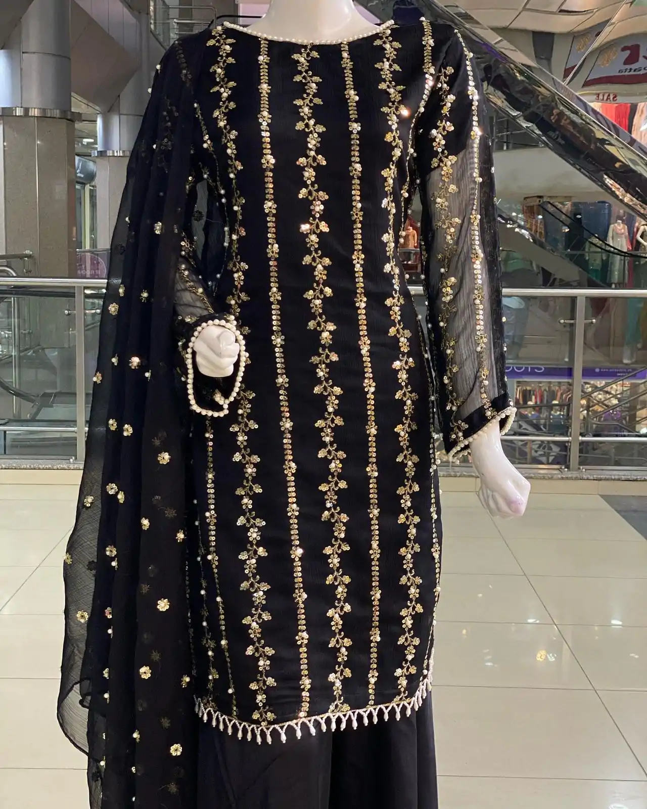 SRK 5121 Black Color Georgette Heavy Sequence Embroidery Salwar Suit Wedding, Party, Festive, Events Expected Delivery 4-6 Working Days @ 1899/- | Jump Suits, Casual Suits, Creative suits, Designer Suits, Palazzo Suits, Party Wear Suits, Patiala Suits, Salwar suit, Straight Suits