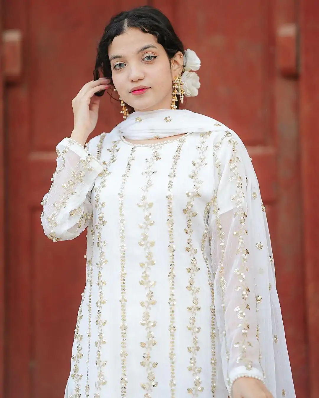 SRK 5121 White Color Georgette Heavy Sequence Embroidery Salwar Suit Wedding, Party, Festive, Events Expected Delivery 4-6 Working Days @ 1899/- | Jump Suits, Casual Suits, Creative suits, Designer Suits, Palazzo Suits, Party Wear Suits, Patiala Suits, Salwar suit, Straight Suits
