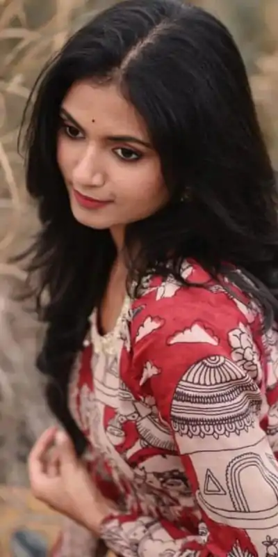 PC 363 Red Color Chant Crepe Kalamkari printed Work Gown Casual, Party Wear, Events, Festivals Wear Etc. Expected Delivery 4-6 Working Days @2029/- | Bollywood Gowns, Creative Gowns, Designer Gowns, Embroidered Gowns, Gowns, Party Wear Gowns