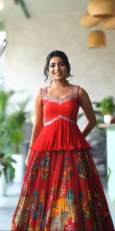 PC 372 Red Color Chinon Embroidery Thread Work Lehenga Choli Casual, Party Wear, Events, Festivals Wear Expected Delivery 4-6 Working Days @2149/- | Bollywood Lehenga, Creative Lehenga, Designer Lehenga, Embroidered Lehenga, Lehenga, Party Wear Lehenga