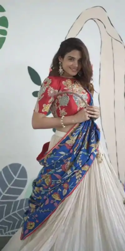 PC 362 White Color Chant Crepe Kalamkari Printed Diamond Lehenga Choli Casual, Party Wear, Events, Festivals Wear Expected Delivery 4-6 Working Days @2079/- | Bollywood Lehenga, Creative Lehenga, Designer Lehenga, Embroidered Lehenga, Lehenga, Party Wear Lehenga