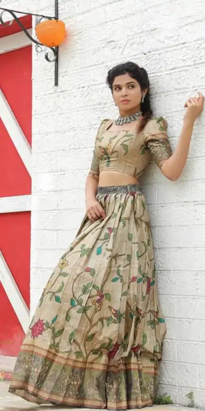 PC 337 Chiku Color Malhari Silk Kalamkari Printed Lehenga Choli Casual, Party Wear, Events, Festivals Wear Expected Delivery 4-6 Working Days @2099/- | Bollywood Lehenga, Creative Lehenga, Designer Lehenga, Embroidered Lehenga, Lehenga, Party Wear Lehenga