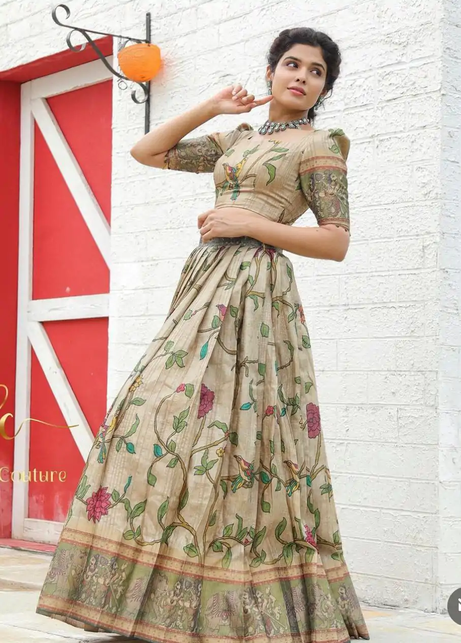 PC 337 Chiku Color Malhari Silk Kalamkari Printed Lehenga Choli Casual, Party Wear, Events, Festivals Wear Expected Delivery 4-6 Working Days @2099/- | Bollywood Lehenga, Creative Lehenga, Designer Lehenga, Embroidered Lehenga, Lehenga, Party Wear Lehenga
