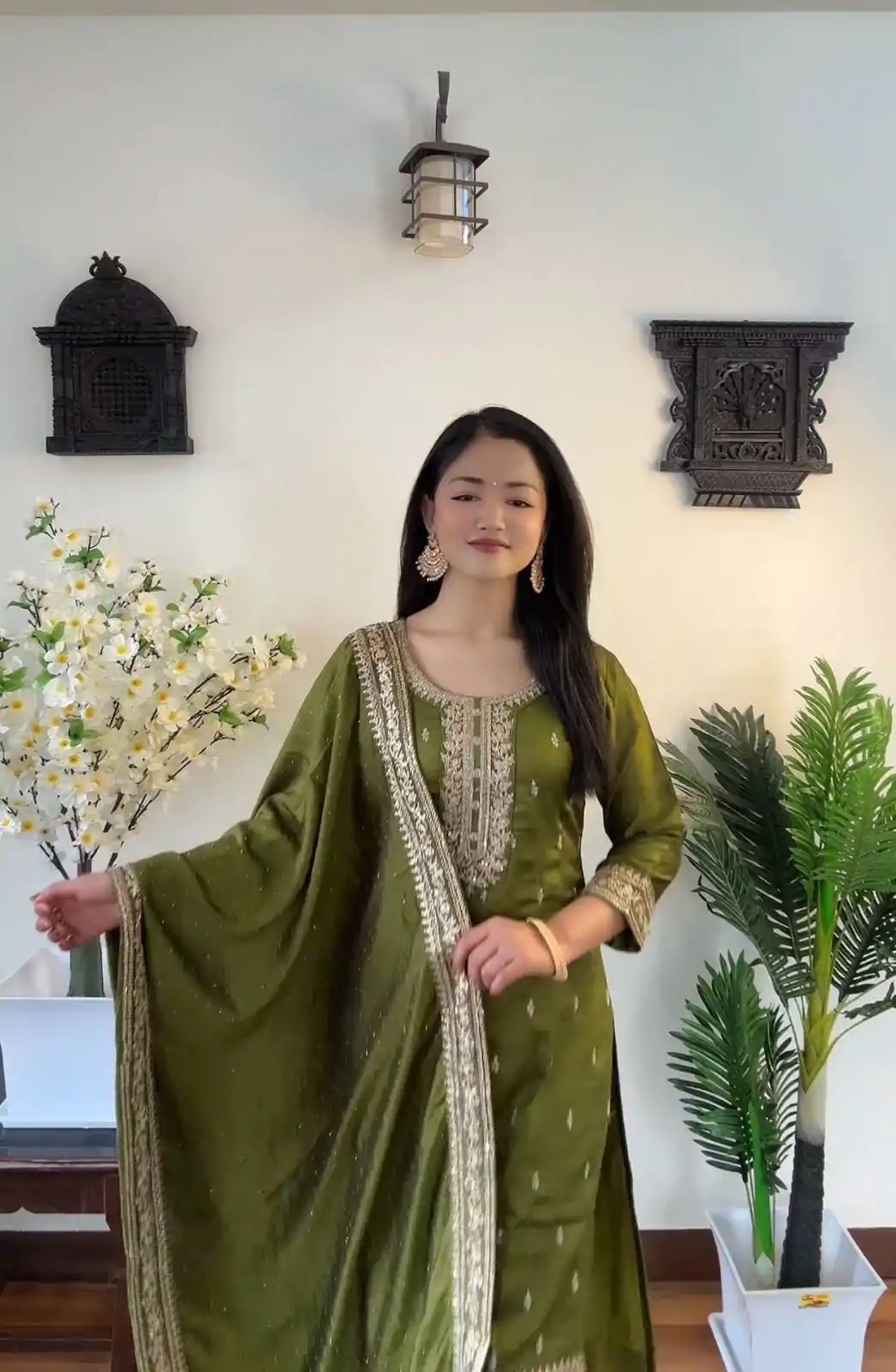 SRK 5140 Green Color Pure Chinnon Silk Embroidery Sequence Salwar Suit Wedding, Party, Festive, Events Expected Delivery 4-6 Working Days @ 1899/- | Jump Suits, Casual Suits, Creative suits, Designer Suits, Palazzo Suits, Party Wear Suits, Patiala Suits, Salwar suit, Straight Suits