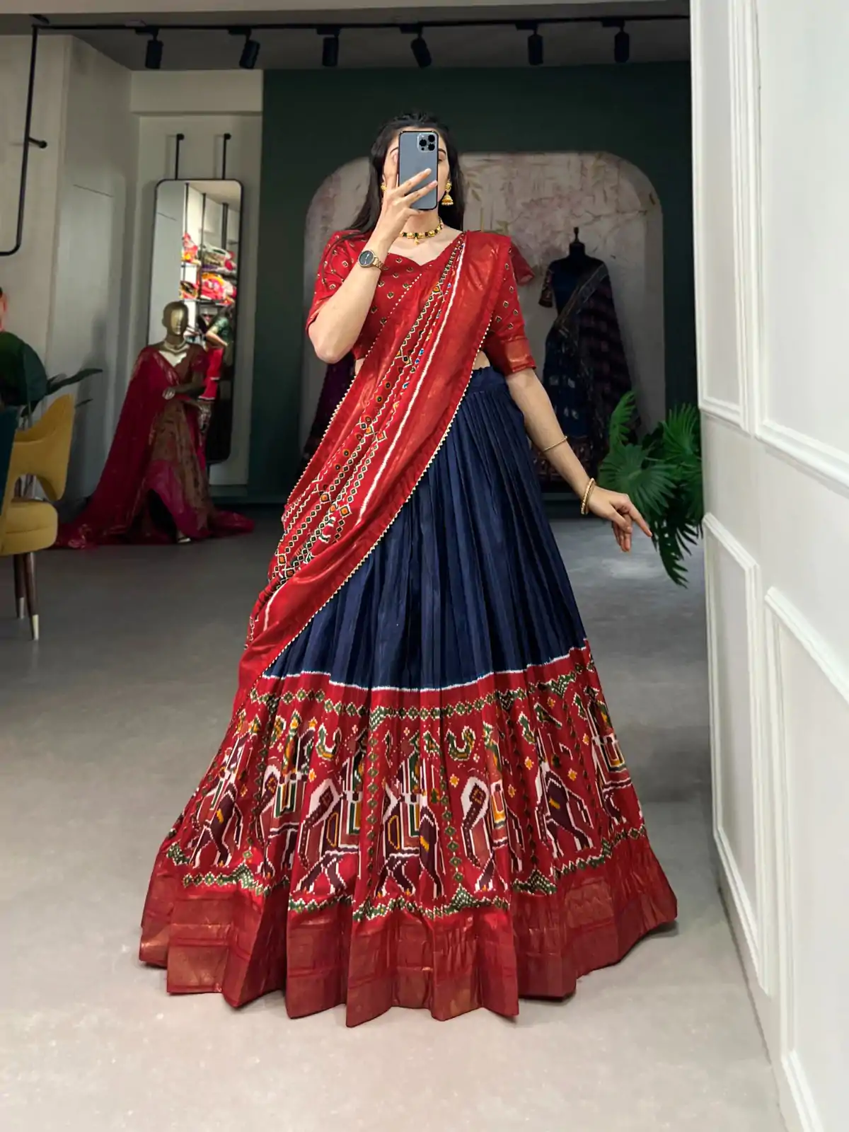 LNB 1623 Navy Blue Color Fabulous Dola Silk Patola Print And Foil Work Lehenga Choli Wedding, Festive, Events Expected Delivery 4-6 Working Days@2199/- Only | Bollywood Lehenga, Creative Lehenga, Designer Lehenga, Embroidered Lehenga, Lehenga, Party Wear Lehenga