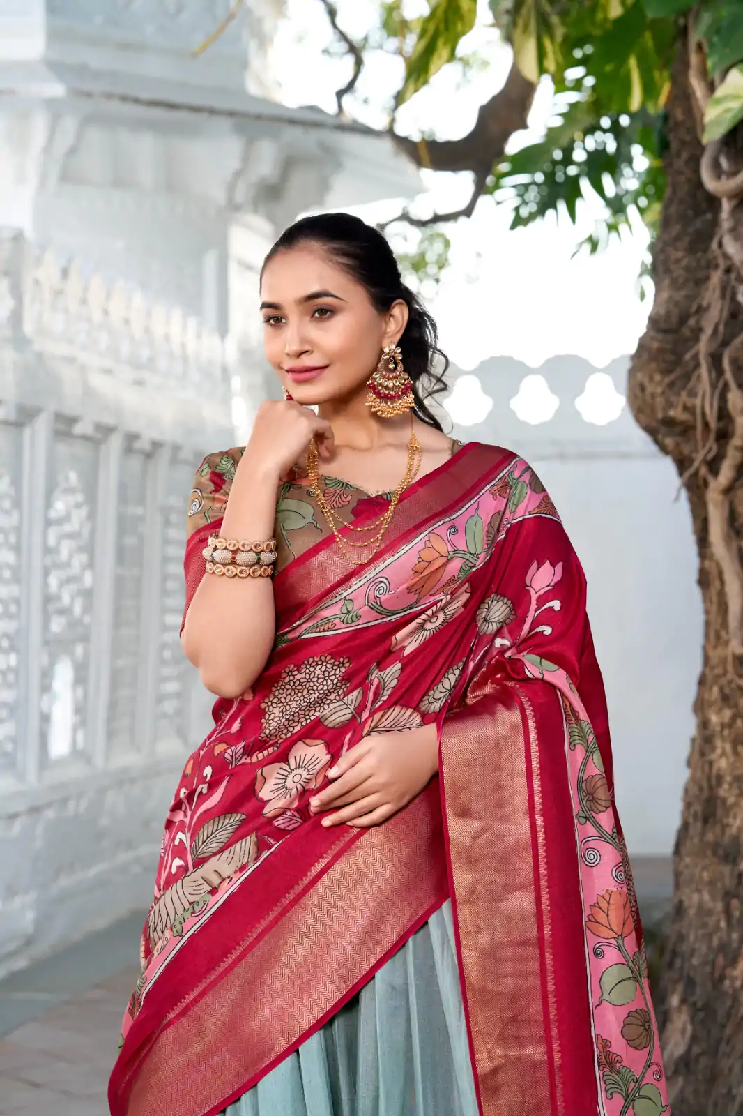 LNB 1234 Red Color Dola Silk Kalamkari Print Zari Border Lehenga Choli  Wedding, Party, Festive, Events Etc. Delivery 4-6 Working Days Rs 2149 | Bollywood Lehenga, Creative Lehenga, Designer Lehenga, Embroidered Lehenga, Lehenga, Party Wear Lehenga