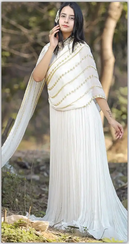 KT-204 White Color Georgette Threadbare With Sequin Work Anarkali Gown Wedding Party, Festive, Events Etc.4-6 Working Days@1699/- only | Bollywood Gowns, Creative Gowns, Designer Gowns, Embroidered Gowns, Gowns, Party Wear Gowns, Straight Suits