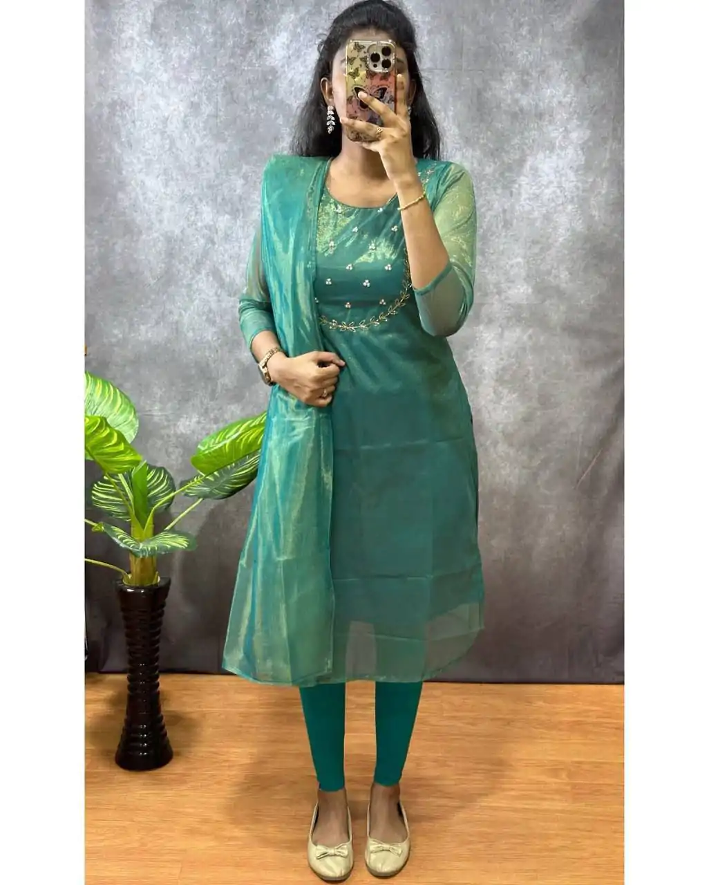 MF 788 Green Color Heavy Twill Golden Shining Fabric Kurti Casual, Wedding, Party, Festive, Events Etc. Expected Delivery 4-6 Working Days @1349/- | Bollywood Kurti, Creative Kurtis, Designer Kurti, Kurti, Party Wear Kurti, Selfie Kurti