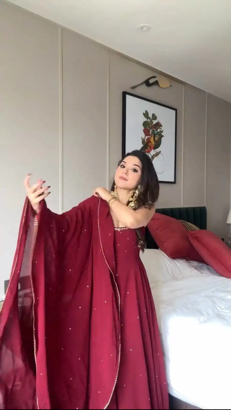 RTC 5839 Maroon Color Foix Georgette Thread With Real Mirror With Diamond Salwar Suit , Wedding, Party, Festive, Events Etc.4-6 Working Days@ 1949/-only | Jump Suits, Casual Suits, Creative suits, Designer Suits, Palazzo Suits, Party Wear Suits, Patiala Suits, Salwar suit, Straight Suits