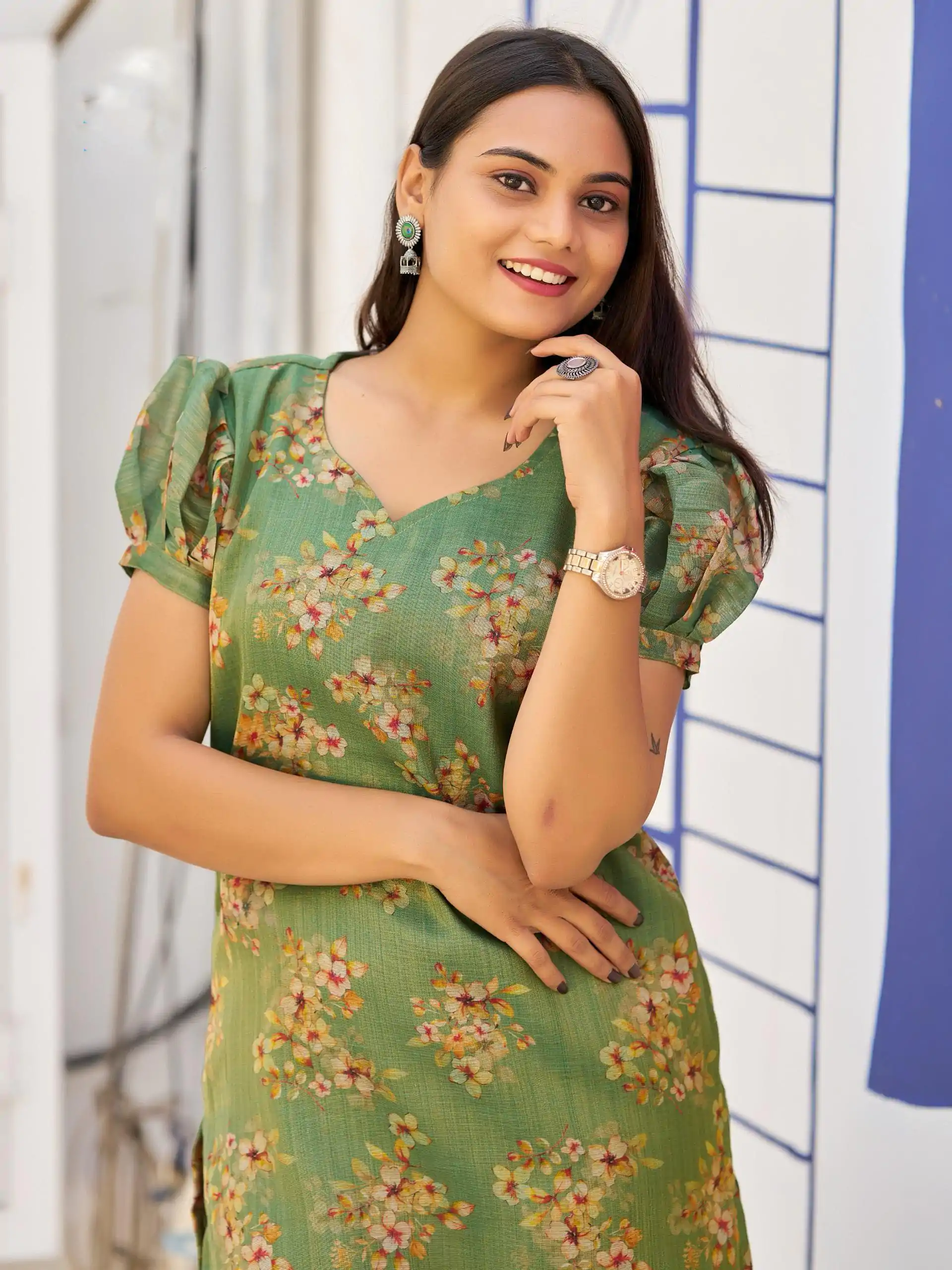 INLI Rashmika Pista Color Simmer Silk Office Wear Printed Kurti Casual, Wedding, Party, Festive, Events Etc. Expected Delivery 4-6 Working Days @1399/- | Bollywood Kurti, Creative Kurtis, Designer Kurti, Kurti, Party Wear Kurti, Selfie Kurti