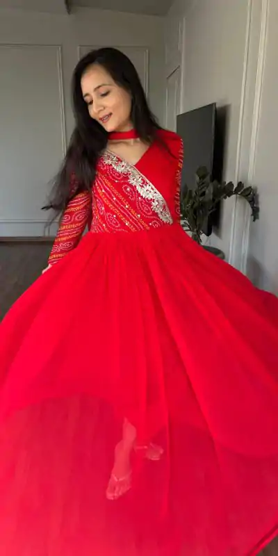 Ram 058 Red Color Bandhej With Fox Georgette 3mm Sequence Embroidery Work Anarkali Gown Wedding Party, Festive, Events Etc.4-6 Working Days@1899/- only | Bollywood Gowns, Creative Gowns, Designer Gowns, Embroidered Gowns, Gowns, Party Wear Gowns, Straight Suits