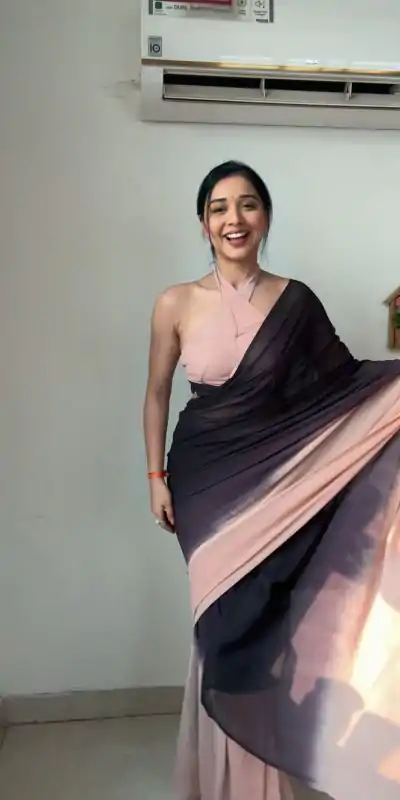 SC 225 Peach Black Color Soft Georgette Silk Ready To Wear Saree Casual, Wedding, Festive, Events . Expected Delivery  4-6 Working Days @1549/- only                                                                                                                                             | Bollywood Sarees, Creative Sarees, Designer Sarees, Embroidered Sarees, Ethnic Saree, Modern Digital sarees, Party Wear Sarees, Sarees