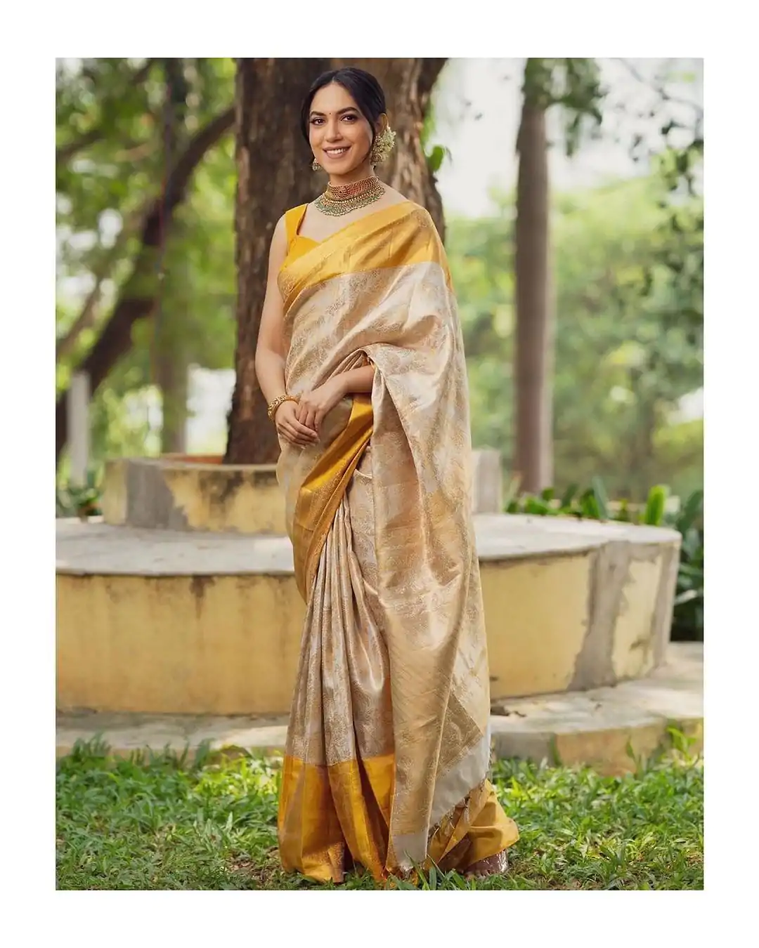 SC 231 Yellow Color Soft Lichi Silk Golden Jari Jacquard border Saree Casual, Wedding, Festive, Events . Expected Delivery  4-6 Working Days @1449/- only                                                                                                                                             | Bollywood Sarees, Creative Sarees, Designer Sarees, Embroidered Sarees, Ethnic Saree, Modern Digital sarees, Party Wear Sarees, Sarees