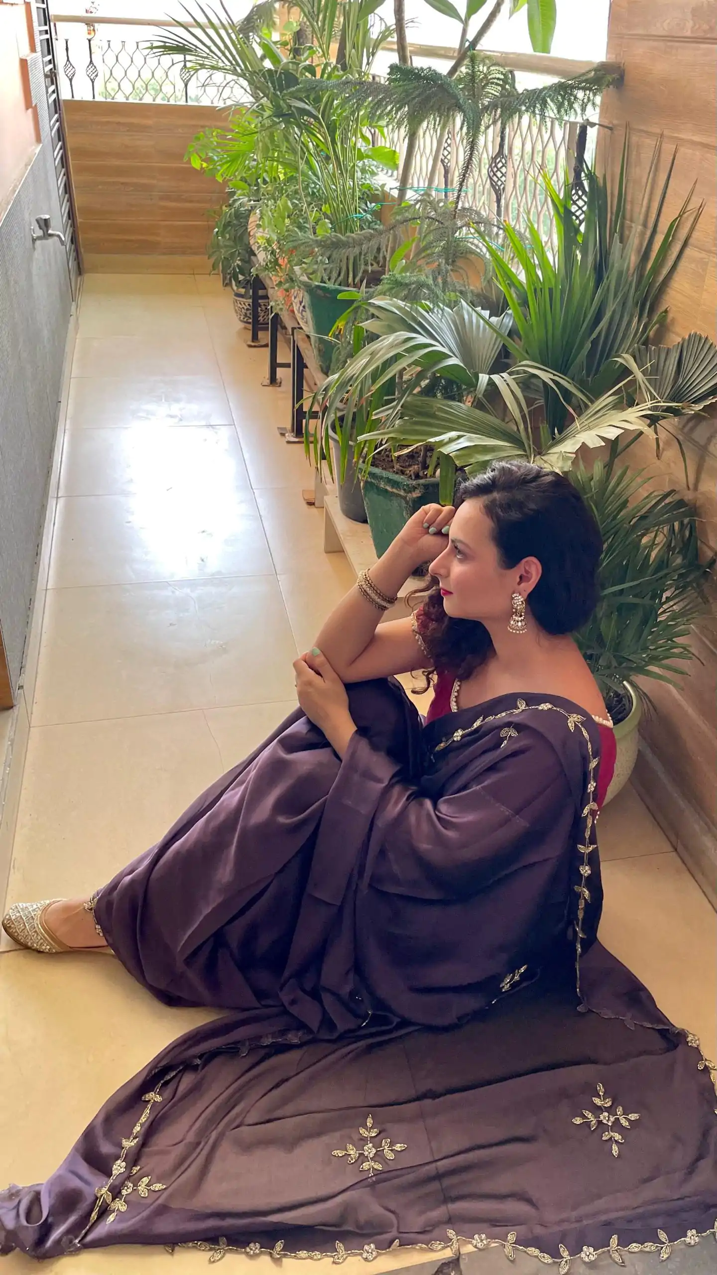  AC Resham Violet Color Rangoli Silk Handwork Cutwork Pearl Saree Casual, Wedding, Festive, Events . Expected Delivery  4-6 Working Days @1999/- only                                                                                                                                             | Bollywood Sarees, Creative Sarees, Designer Sarees, Embroidered Sarees, Ethnic Saree, Modern Digital sarees, Party Wear Sarees, Sarees