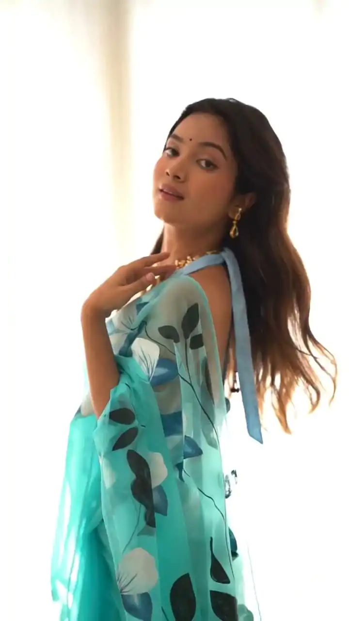 SC 407Sky Blue Color Soft Organza Silk Ready To Wear Saree Casual, Wedding, Festive, Events . Expected Delivery  4-6 Working Days @1599/- only                                                                                                                                           | Bollywood Sarees, Creative Sarees, Designer Sarees, Embroidered Sarees, Ethnic Saree, Modern Digital sarees, Party Wear Sarees, Sarees