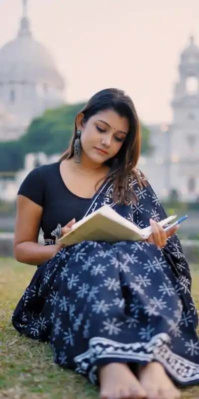 KP 4074 Pink  Color Lichi Silk Jacquard Work On All Over Saree Casual, Wedding, Festive, Events . Expected Delivery  4-6 Working Days @1399/- only                                                                                                                                           | Bollywood Sarees, Creative Sarees, Designer Sarees, Embroidered Sarees, Ethnic Saree, Modern Digital sarees, Party Wear Sarees, Sarees