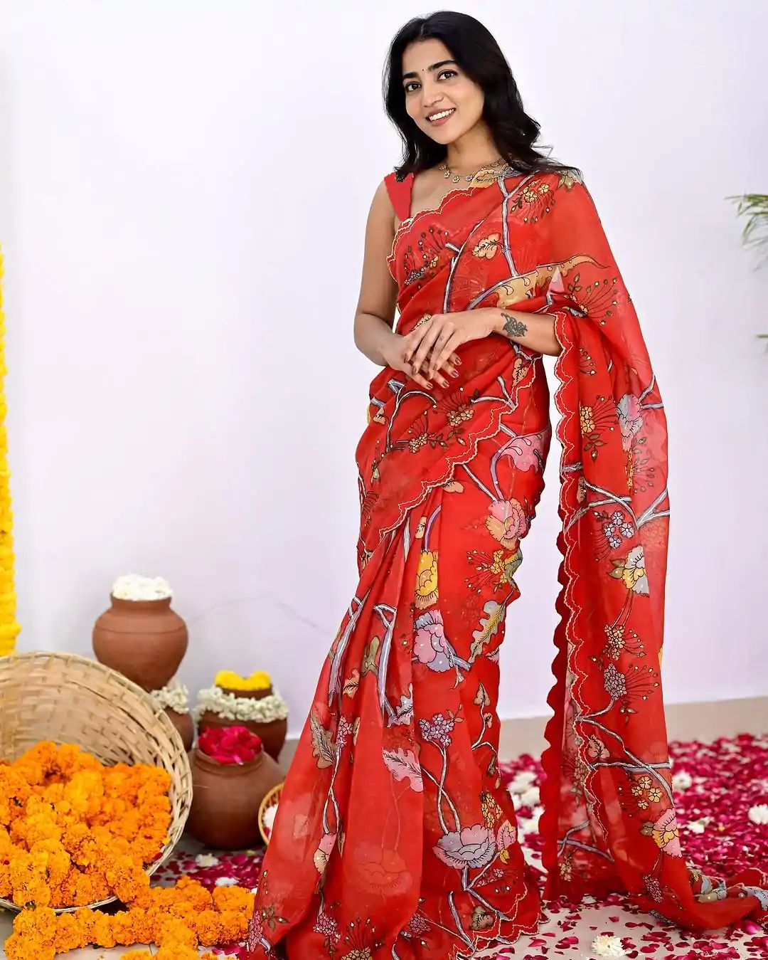 BT 415 Red  Color Vichitra Silk Digital Prints Mirror Sequence Work Saree Casual, Wedding, Festive, Events . Expected Delivery  4-6 Working Days @1549/- only                                                                                                                                             | Bollywood Sarees, Creative Sarees, Designer Sarees, Embroidered Sarees, Ethnic Saree, Modern Digital sarees, Party Wear Sarees, Sarees
