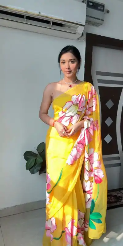 SC 228 Yellow Color Soft Organza Silk Ready To Wear Saree Casual, Wedding, Festive, Events . Expected Delivery  4-6 Working Days @1549/- only                                                                                                                                             | Bollywood Sarees, Creative Sarees, Designer Sarees, Embroidered Sarees, Ethnic Saree, Modern Digital sarees, Party Wear Sarees, Sarees