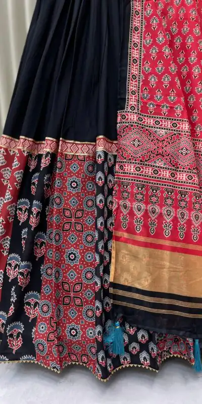 BE 389 Black Color Polyester Rayon With Print Lehenga Choli Wedding, Party, Festive, Events Etc. Delivery 4-6 Working Days Rs 1999 | Bollywood Lehenga, Creative Lehenga, Designer Lehenga, Embroidered Lehenga, Lehenga, Party Wear Lehenga