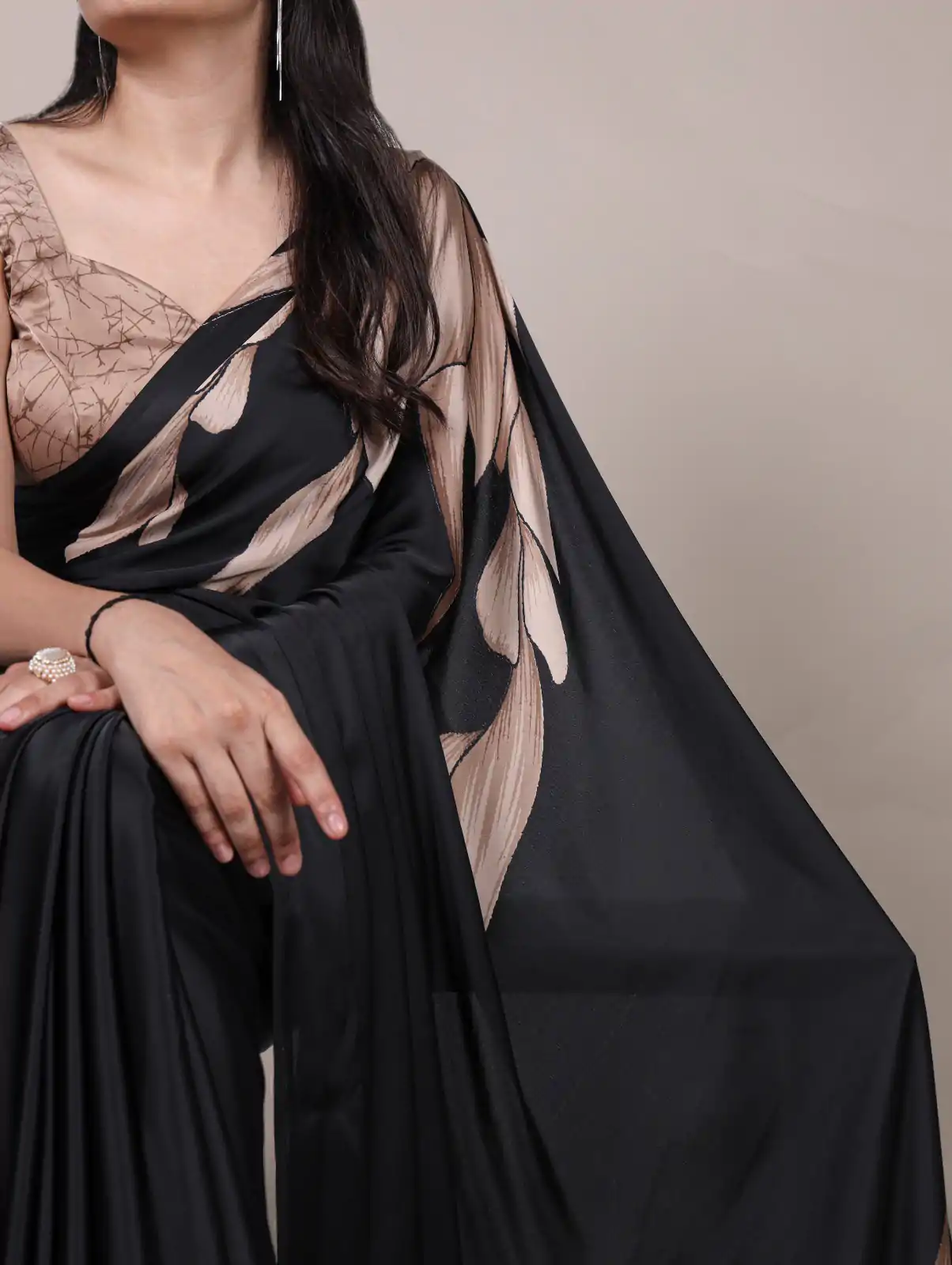 YNF 7054 Black Color Satin Silk Floral Printed Saree Casual, Wedding, Festive, Events . Expected Delivery  4-6 Working Days @1549/- only                                                                                | Bollywood Sarees, Creative Sarees, Designer Sarees, Embroidered Sarees, Ethnic Saree, Modern Digital sarees, Party Wear Sarees, Sarees