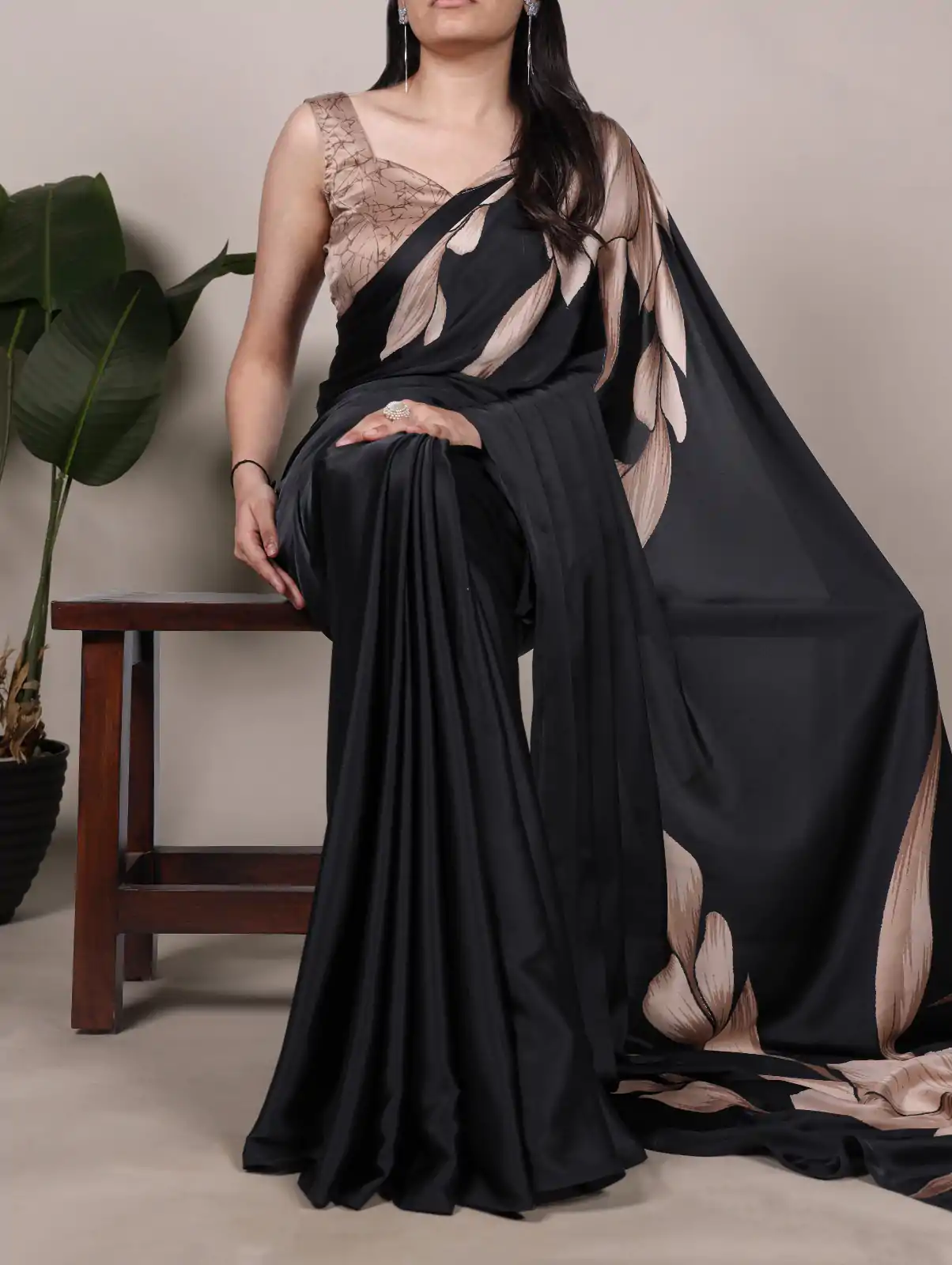 YNF 7054 Black Color Satin Silk Floral Printed Saree Casual, Wedding, Festive, Events . Expected Delivery  4-6 Working Days @1549/- only                                                                                | Bollywood Sarees, Creative Sarees, Designer Sarees, Embroidered Sarees, Ethnic Saree, Modern Digital sarees, Party Wear Sarees, Sarees